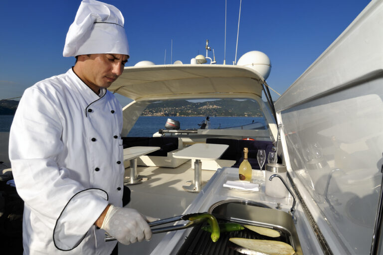 SL100 ARIA -  BBQ on Sundeck