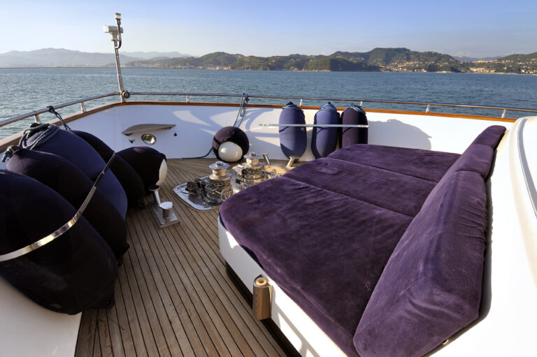 SL100 ARIA -  Foredeck