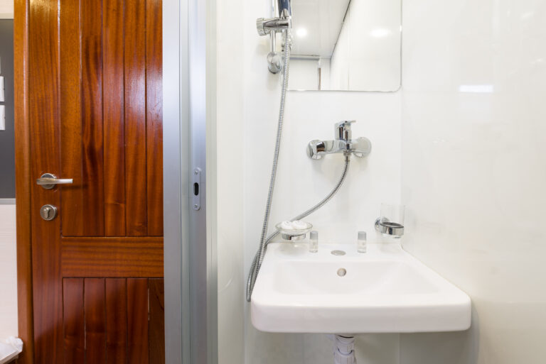 Guest ensuite