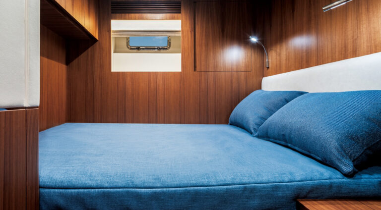 Double Cabin