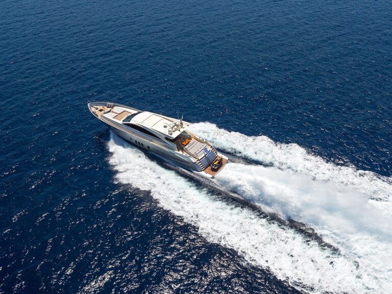 SUN ANEMOS Cruising