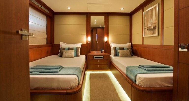 SUN KISS - Twin cabin 2