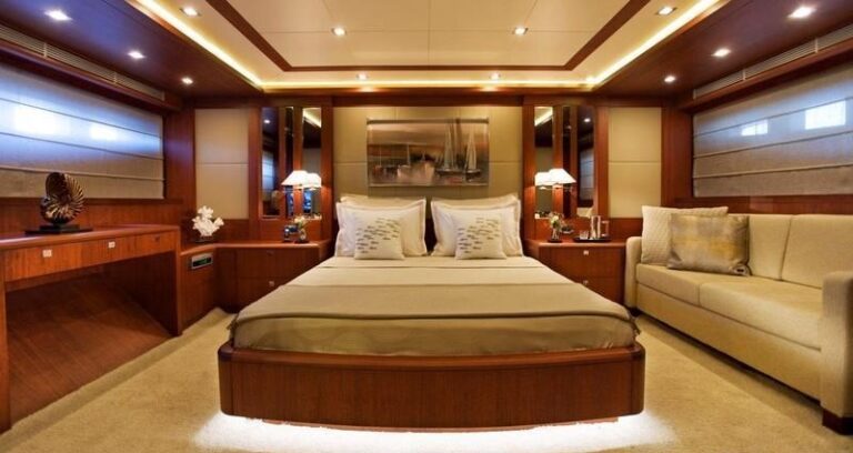 SUN KISS - VIP cabin