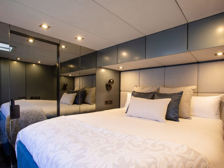 Double Guest Cabin