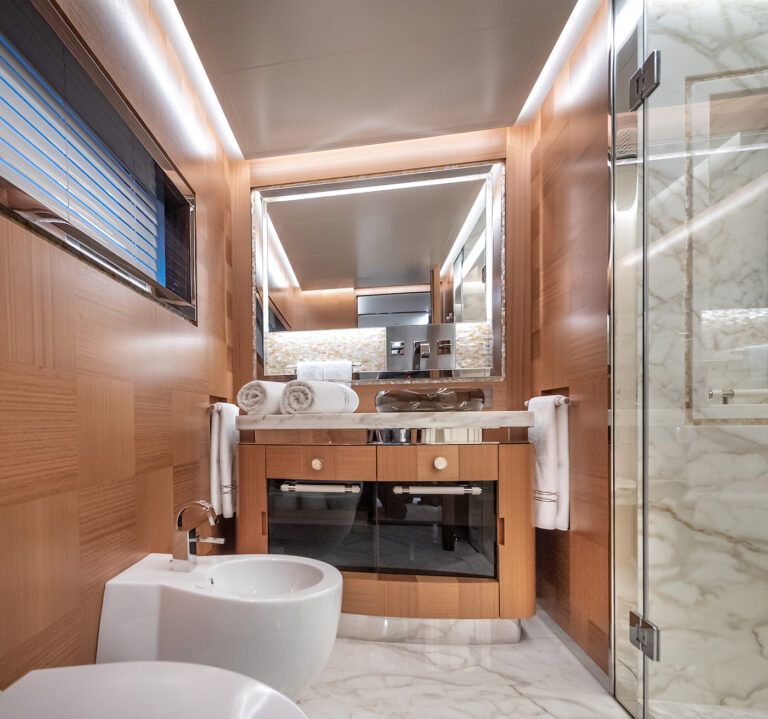 Twin Bathroom