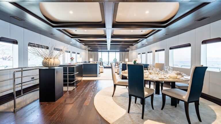 Formal Dining