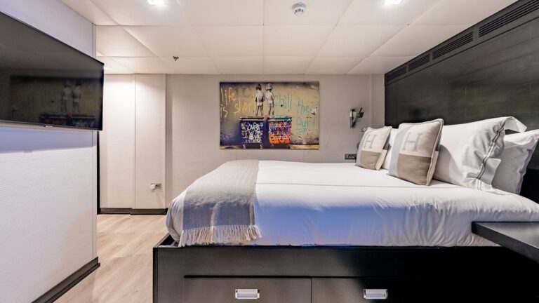 Guest Suite