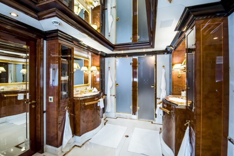 Master Ensuite Bathroom