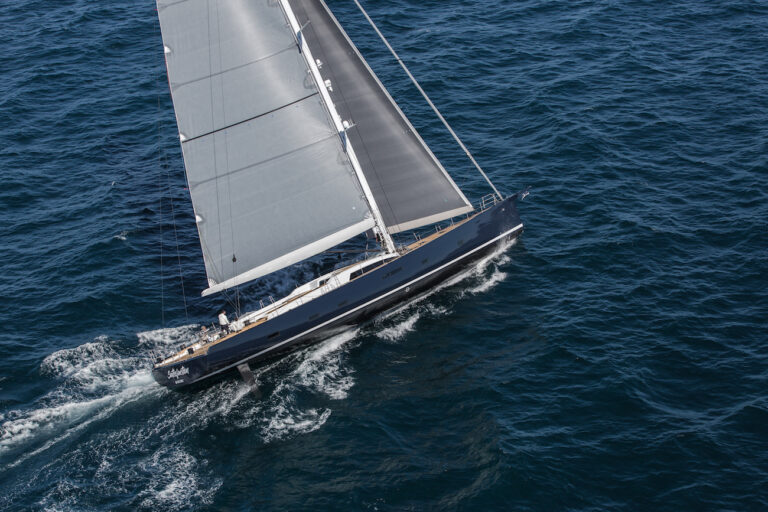 SW105 Hull 01 Satisfaction