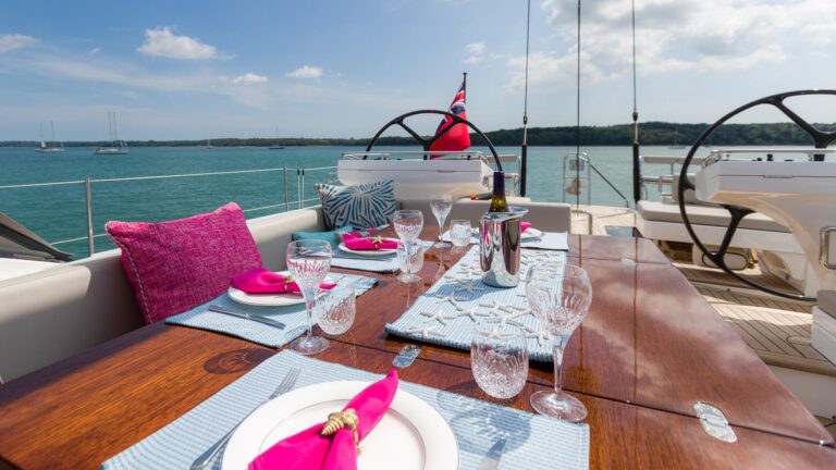 Al Fresco Dining