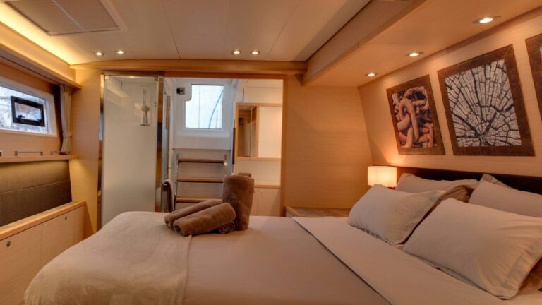 Double Cabin