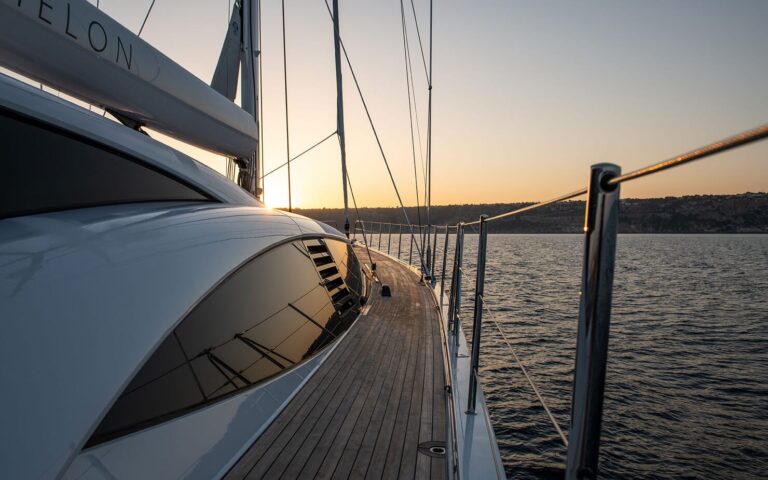 Side Deck