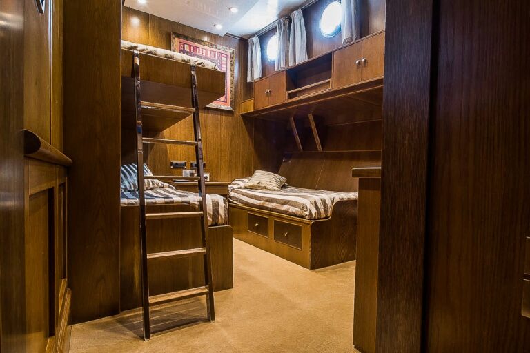 Twin Cabin