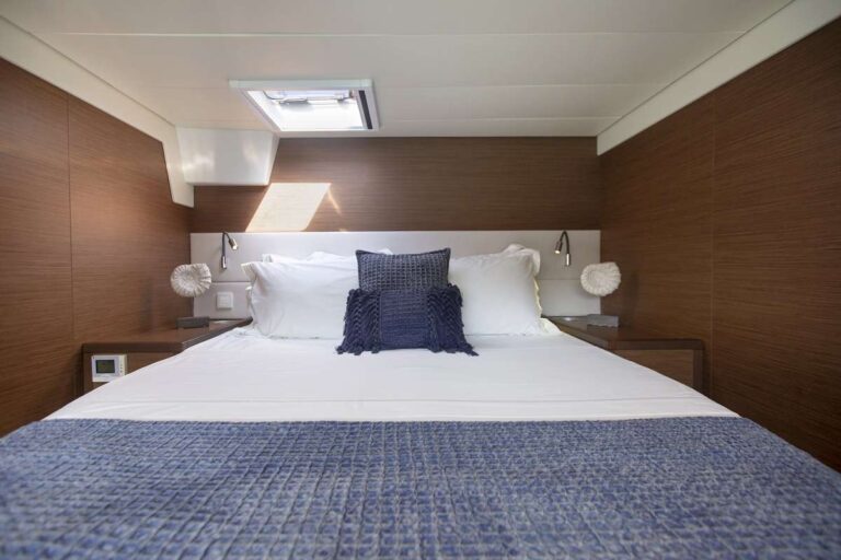Double Cabin