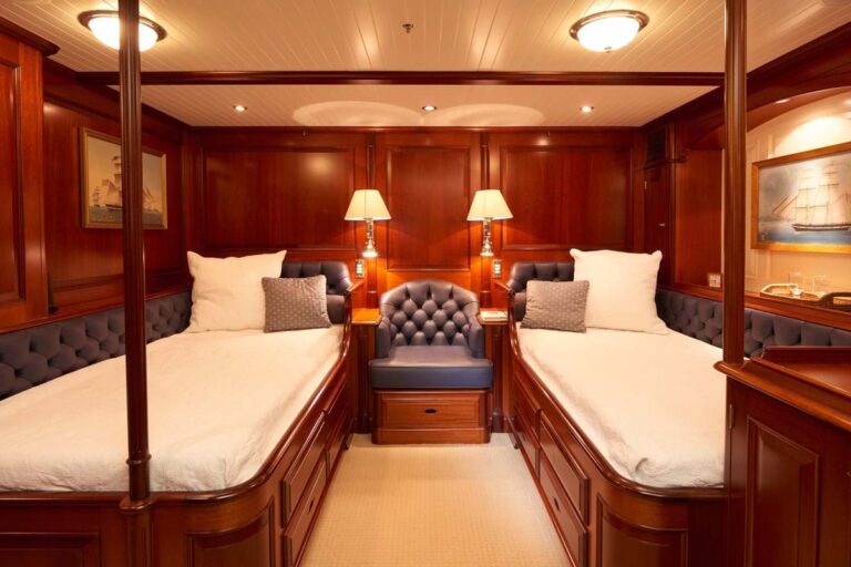 Twin Cabin