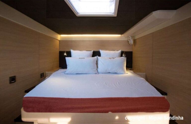 Double Cabin
