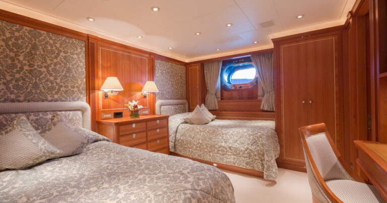 Twin Suite