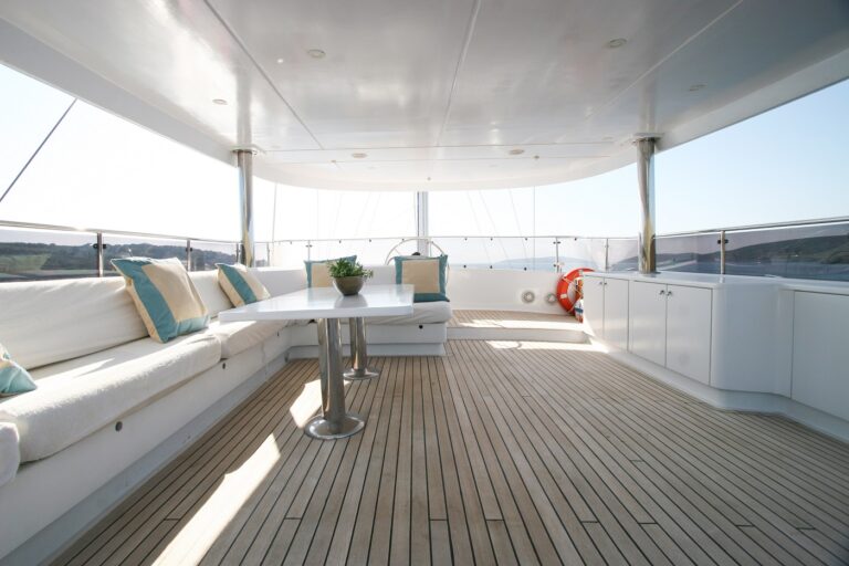Flybridge