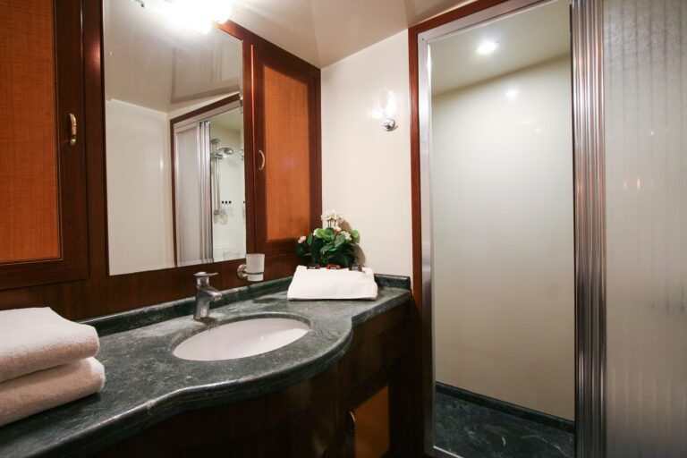 Master Ensuite