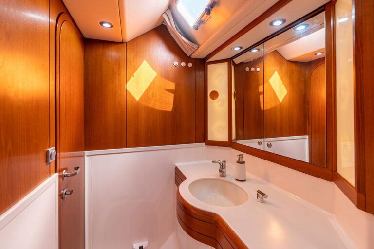 Master Ensuite
