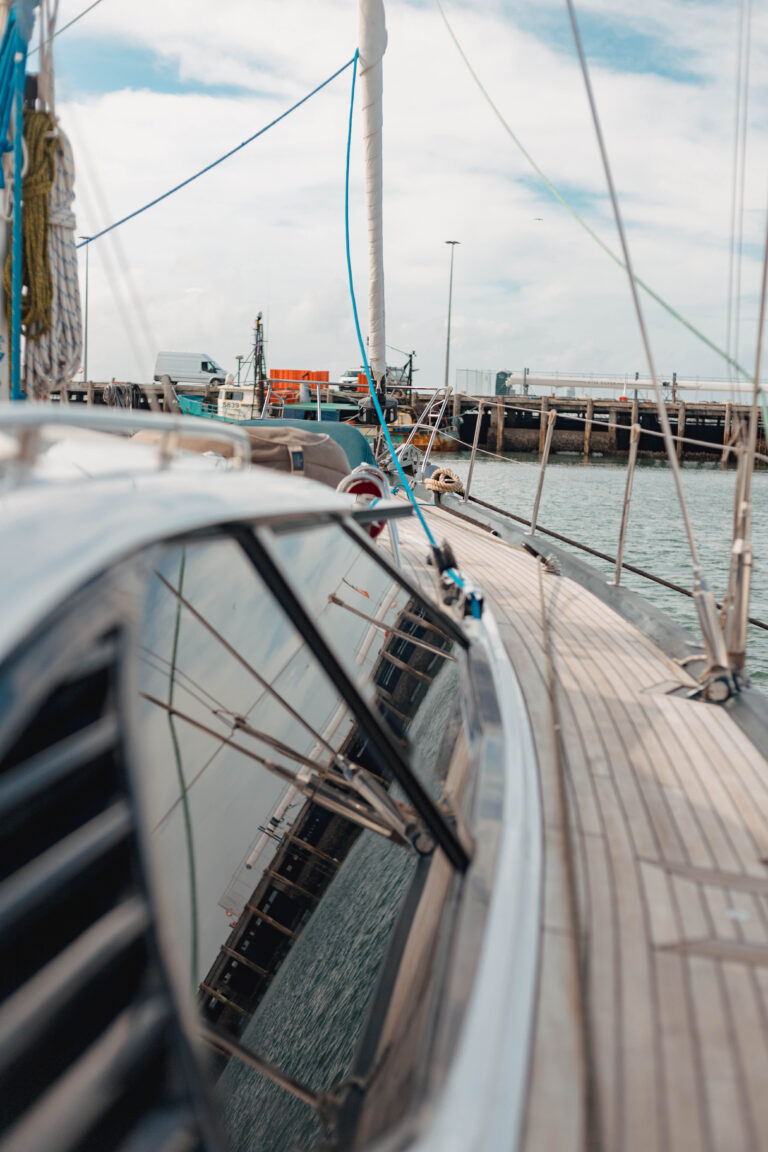 Side Deck