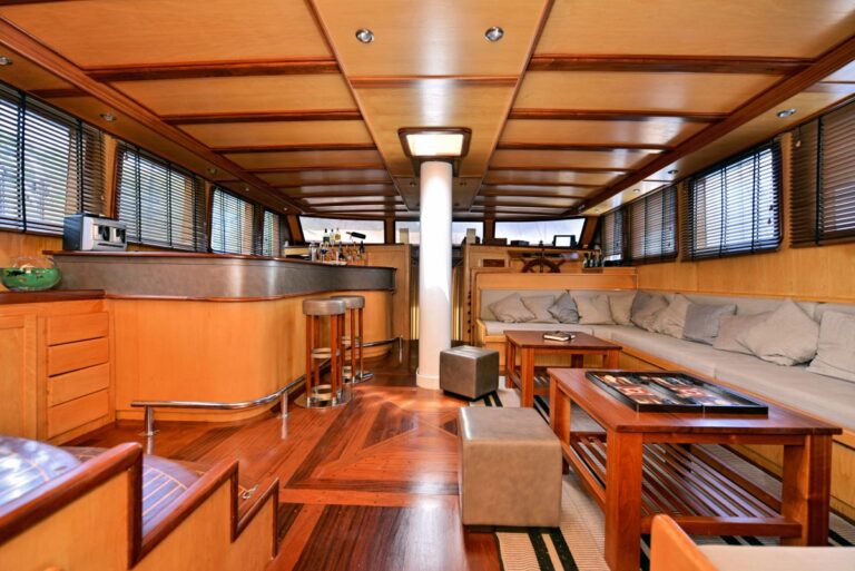 Saloon