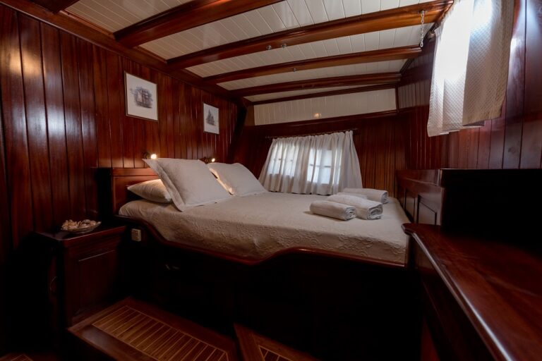 Double Guest Cabin