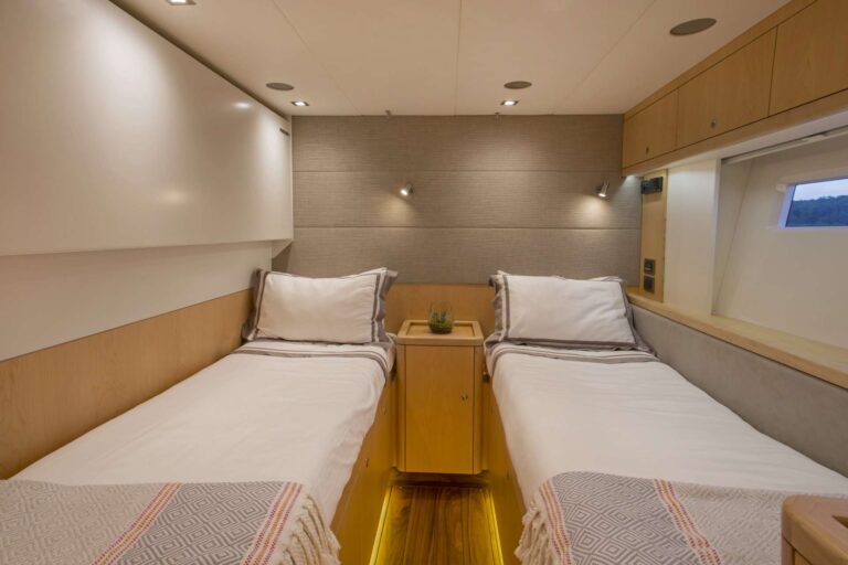 Twin Cabin