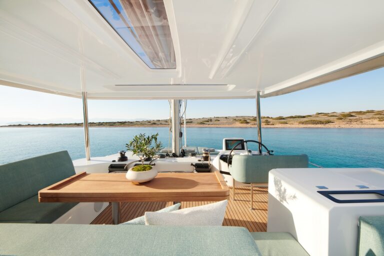 Sun Deck Dining