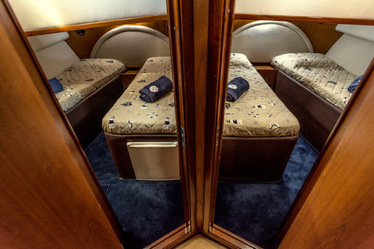 Twin Guest Cabin