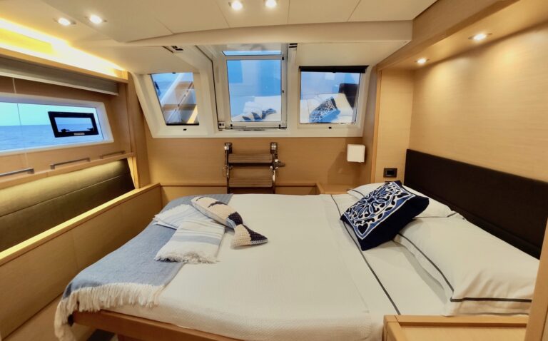 Double Cabin
