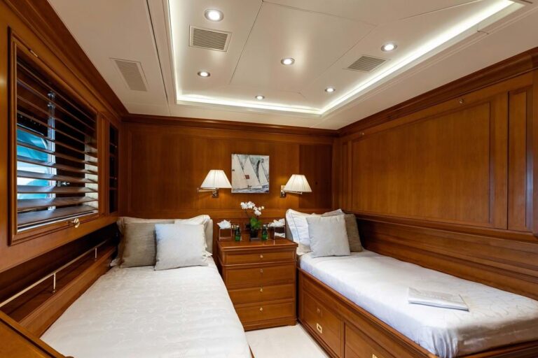 Twin Cabin