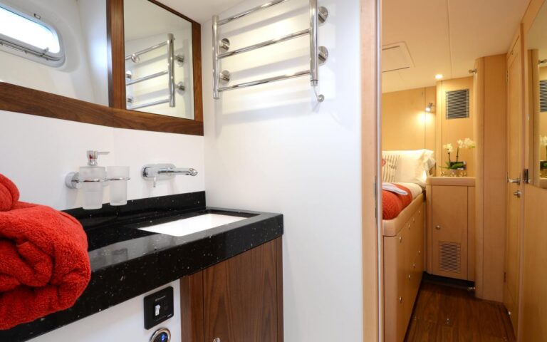 Ensuite