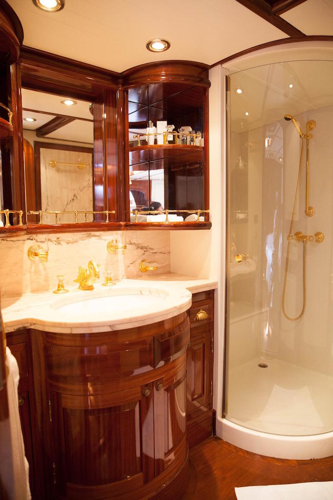 Ensuite