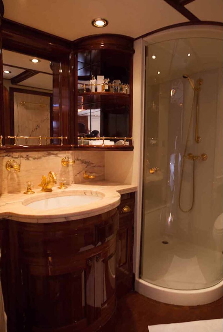 Ensuite