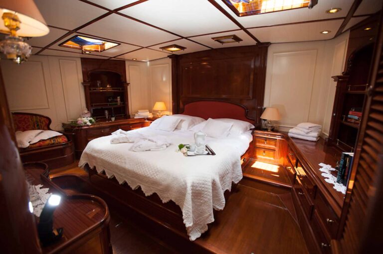 Guest Cabin