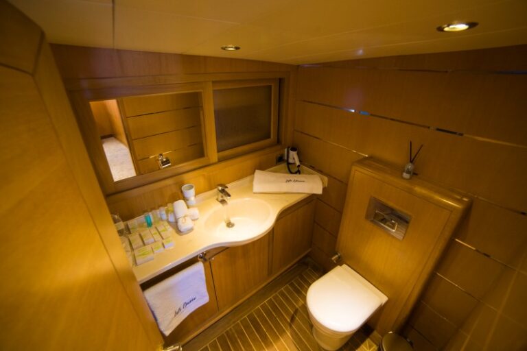 Ensuite Bathroom