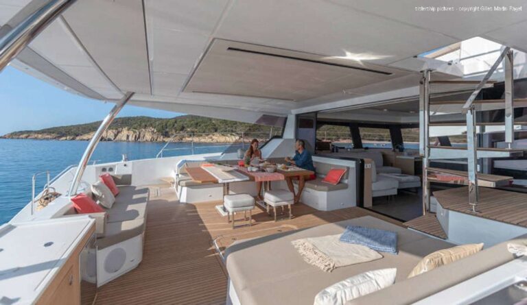 Aft Deck Sistership