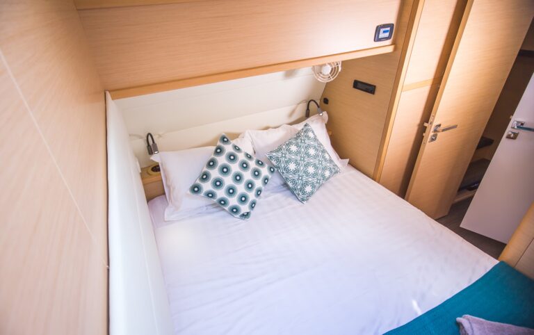 Double Cabin