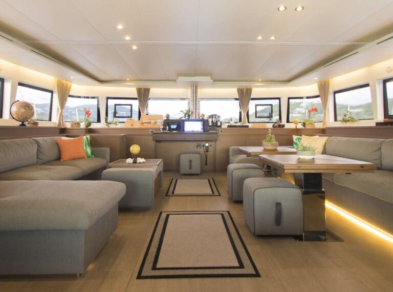 Main Salon View Forward