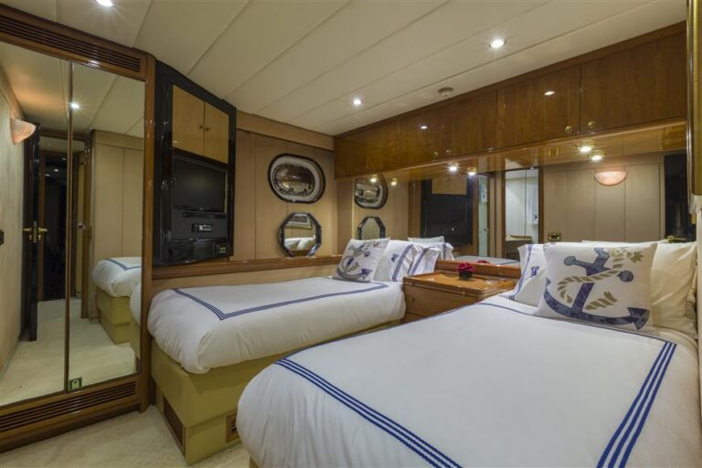 Guest Cabin