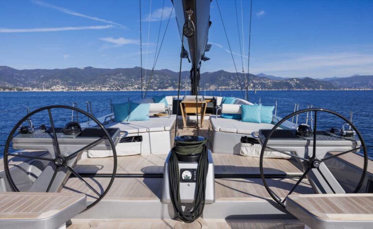 Double steering