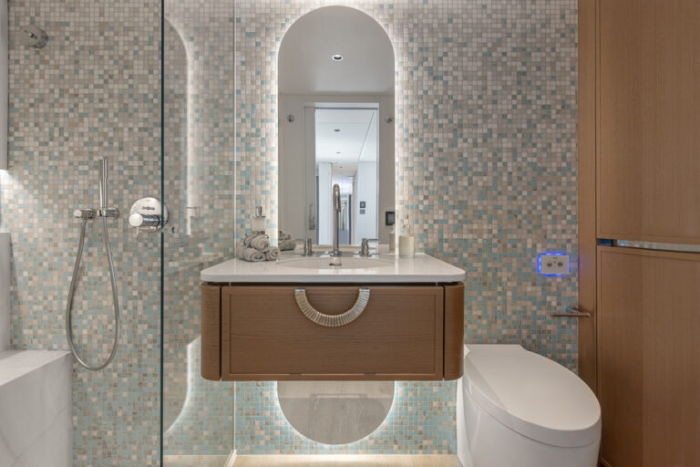 Master Ensuite