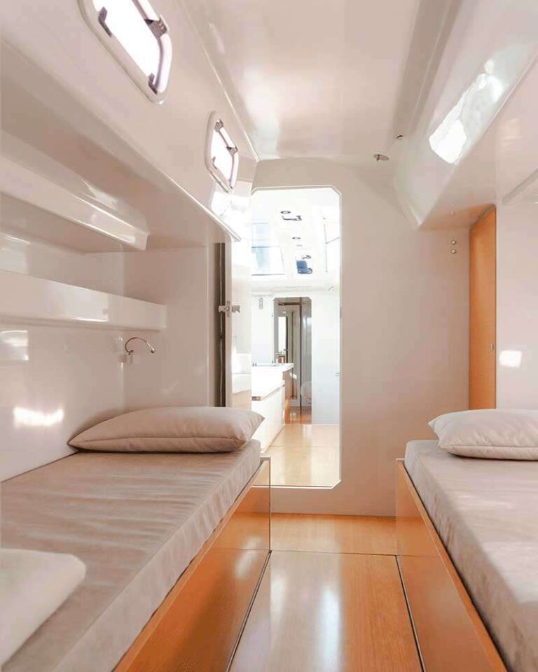 Twin Cabin