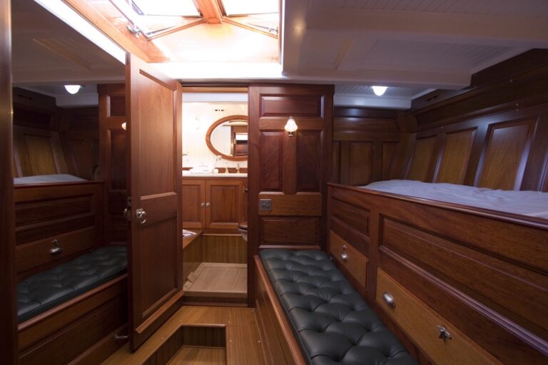 Twin Cabin