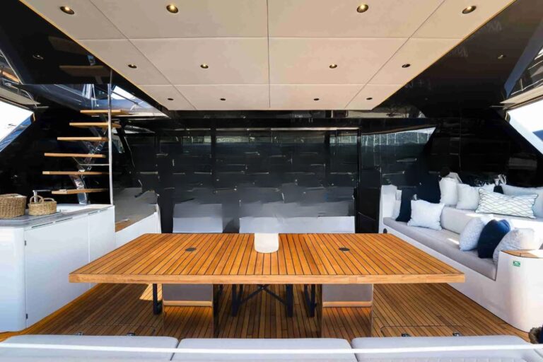 Exterior Relaxation Area With Dining