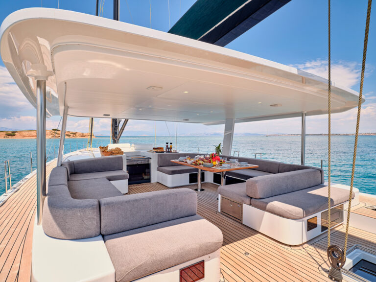 Dining On Main Deck