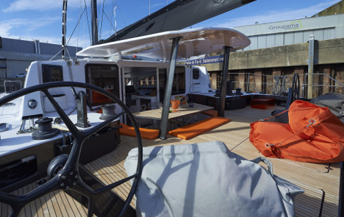 SY NO LIMIT - Aft deck another view