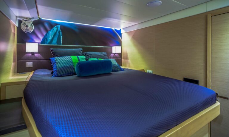 Double Cabin