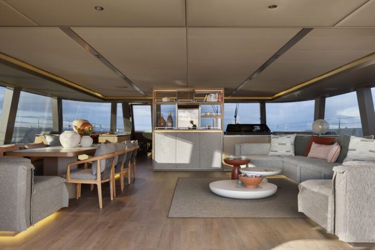 Main Salon View Forward